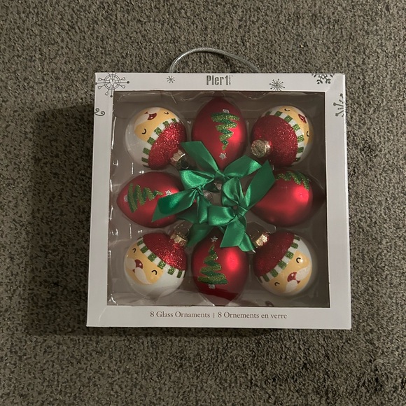 Pier 1 glass Christmas 🎄ornaments - Picture 3 of 3